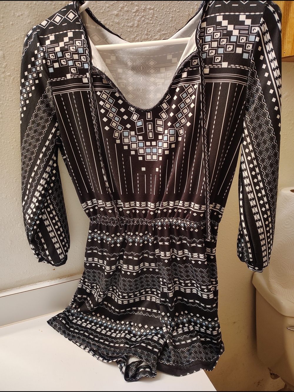 Women's Short romper Size Small